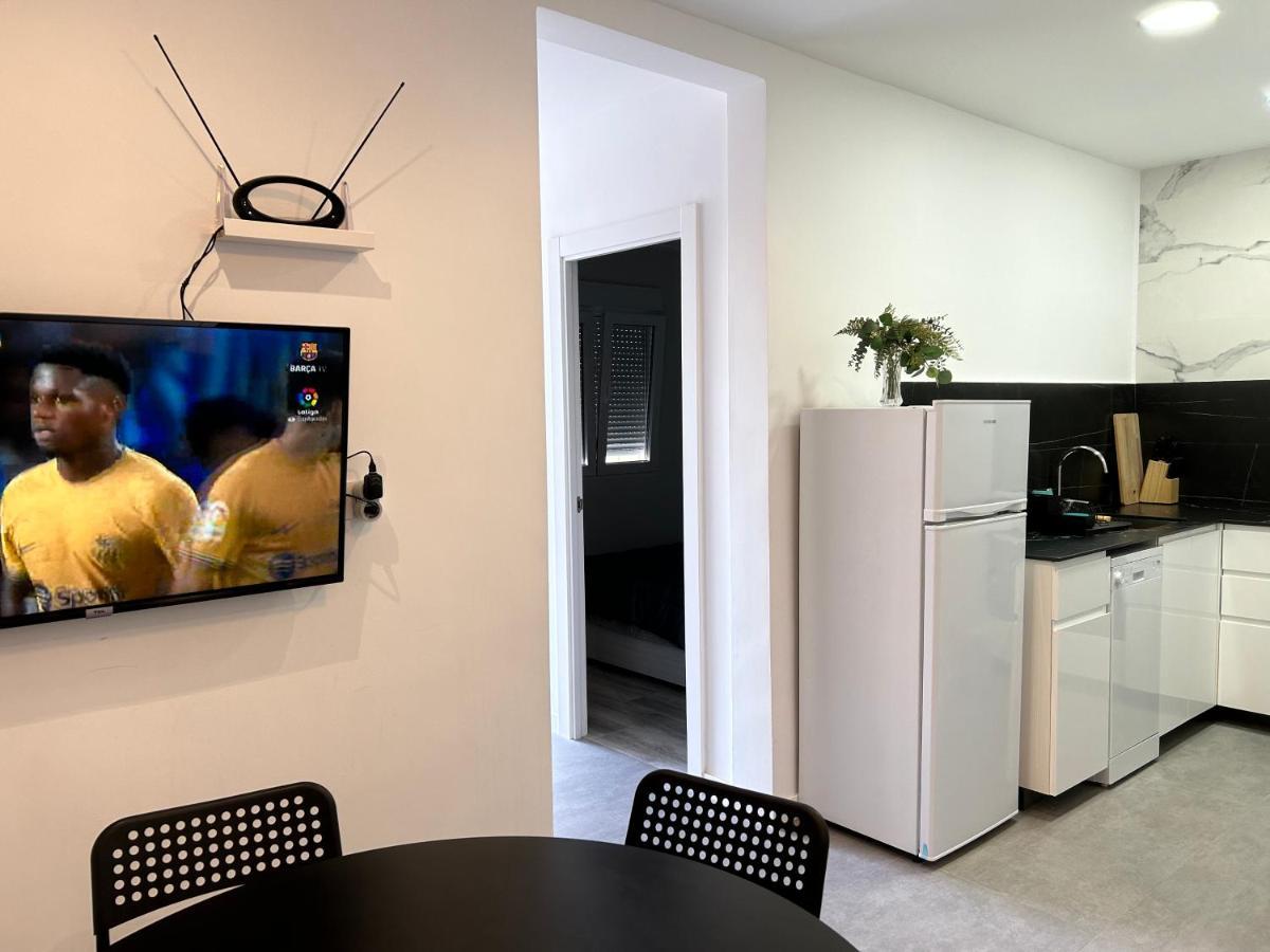 Camp Nou Nueva Casa 91 Apartment โอสปิตาเล็ต เดอ โยเบรกัต ภายนอก รูปภาพ
